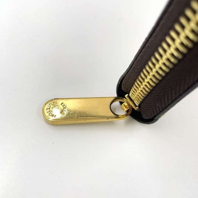 Louis Vuitton Zippy Wallet Monogram Giant Monogram Giant RFID Reactive Leather