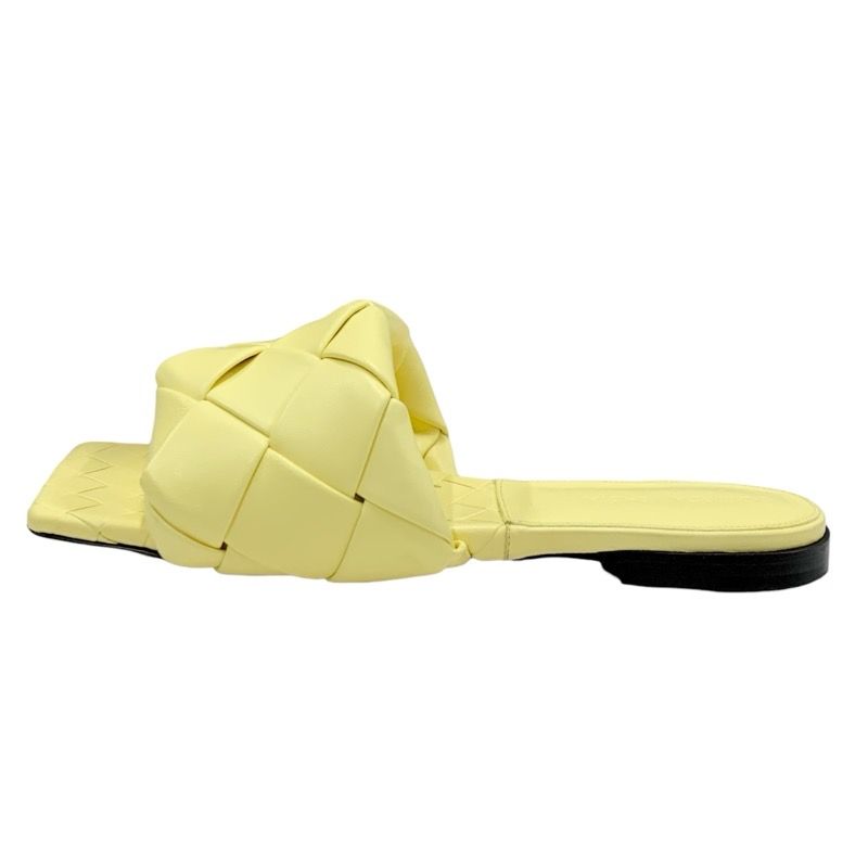 Bottega Veneta Lido Sandals Shoes Leather Yellow Flat Sandals Mules Intrecciato