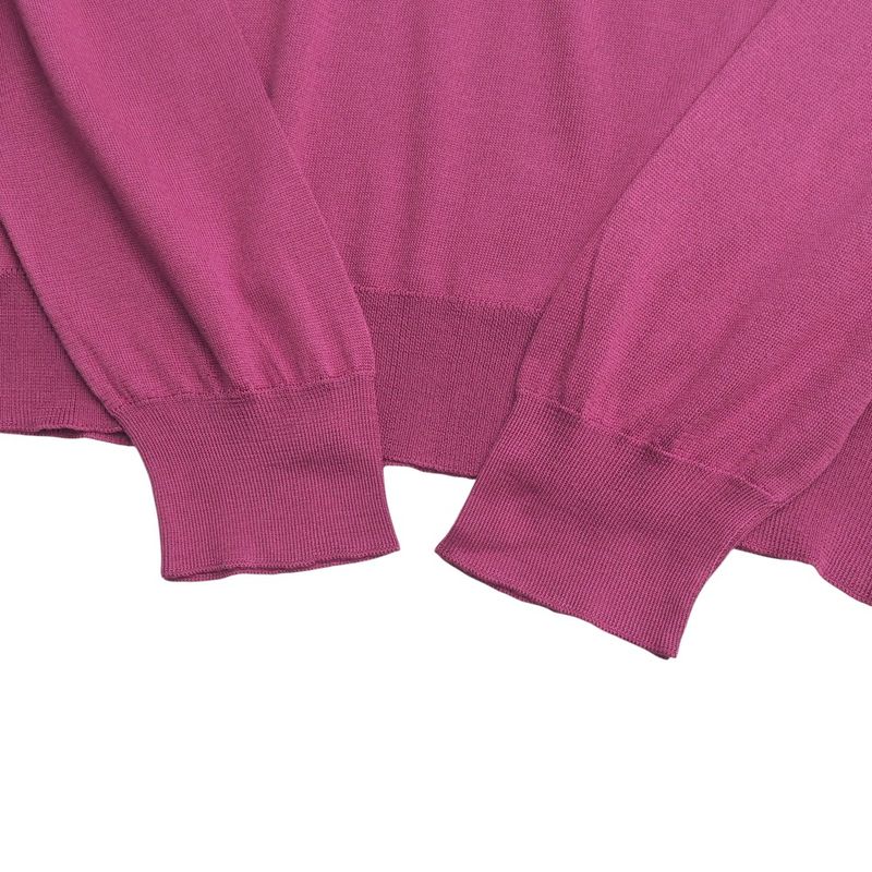 Gucci Knitwear Size XL All Silk GG Logo V-neck Sweater [recommended] 20250717