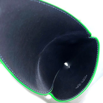 Bottega Veneta Pouch Green 651441 Excellent Condition Leather Preowned