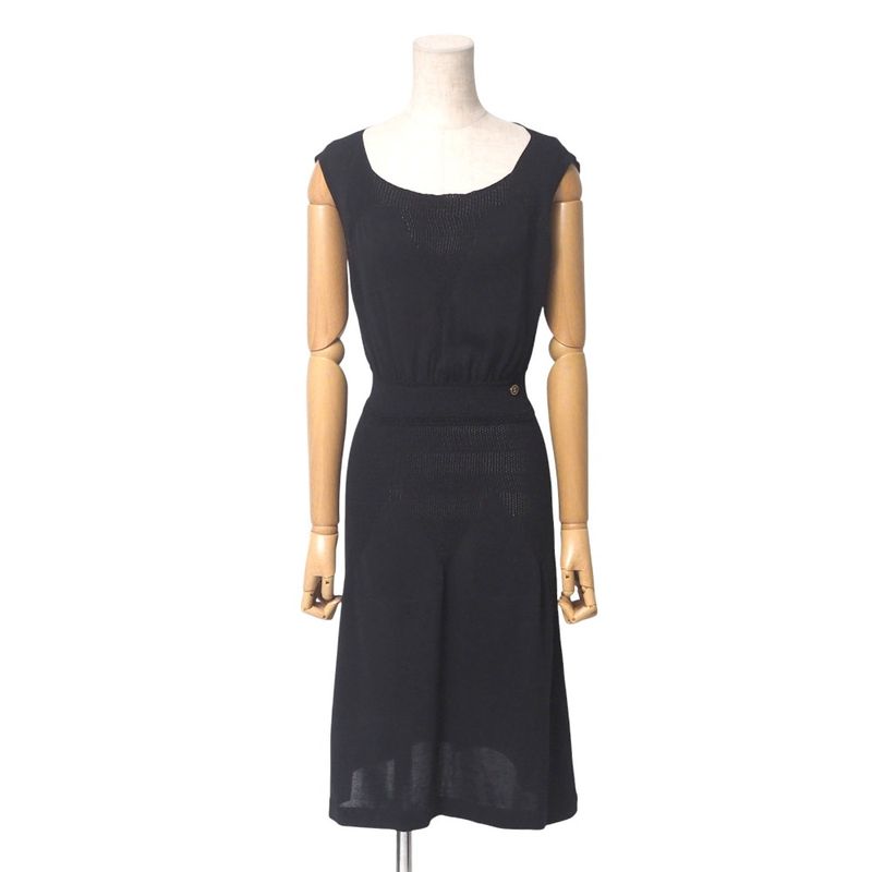 Chanel Dress Size 38 Coco Button Sleeveless Knit P40 Made In Italy 20250515