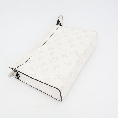 Louis Vuitton Taiga Lama Gaston Wearable Wallet Shoulder Bag