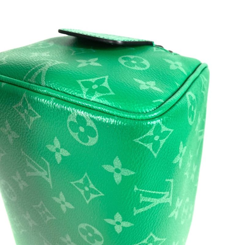 Louis Vuitton Second Bag Dop Kit M31013 Taiga Leather Cactus Green