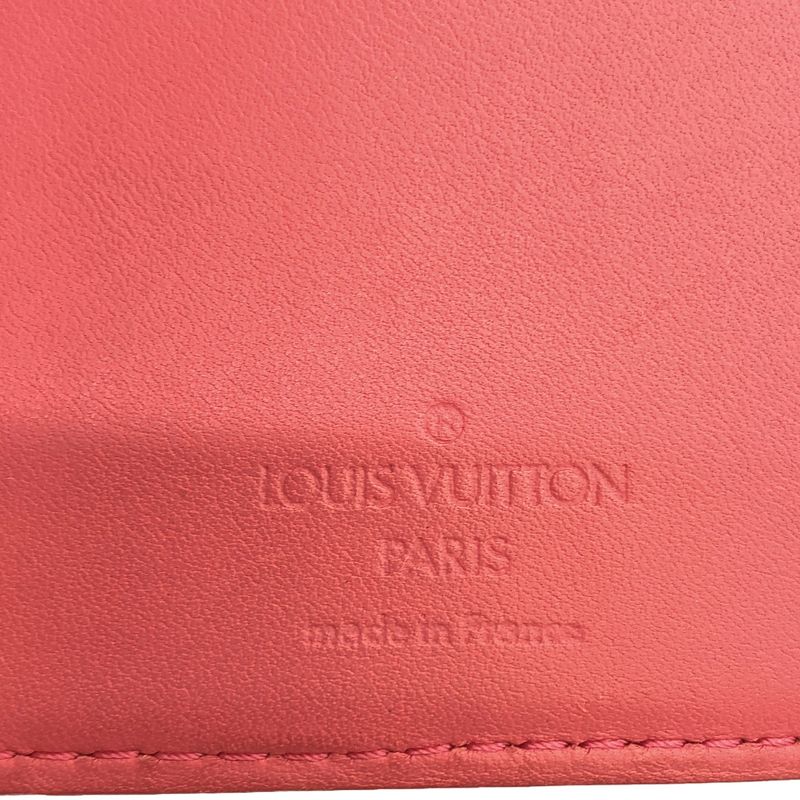 Louis Vuitton M9142f Vernis Portefeuille Koala Framboise Monogram Trifold