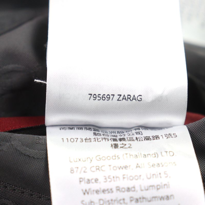 Gucci 24AW 795697 GG Nylon Logo Embroidery Reversible Hooded Padded Jacket