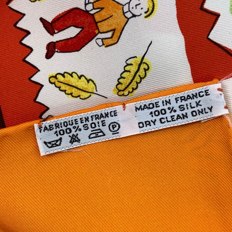 Hermes Carre 90 RE TOUR A LA Terre Homeward Silk Scarf Orange