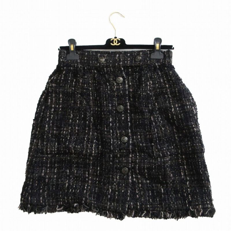Chanel P41816v30481 Tweed Skirt Coco Mark Button Knee Length Black Size M
