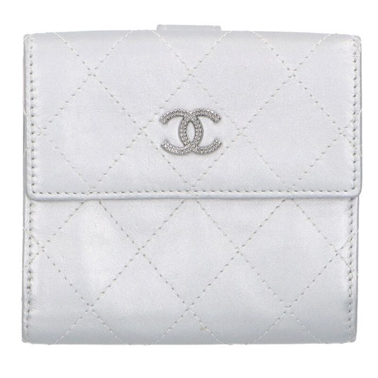 Chanel Matelasse Coco Mark W Hook Bifold Wallet Women