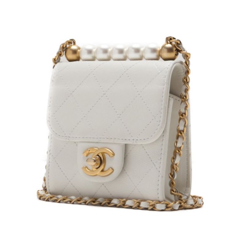 Chanel Mini Matelasse Pearl Chain Shoulder Lambskin White With Gold Hardware