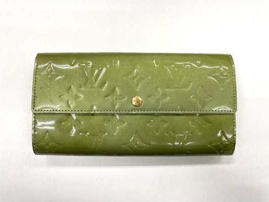 Louis Vuitton Monogram Vernis Portefeuille Sarah Long Wallet M91564 Givre Green