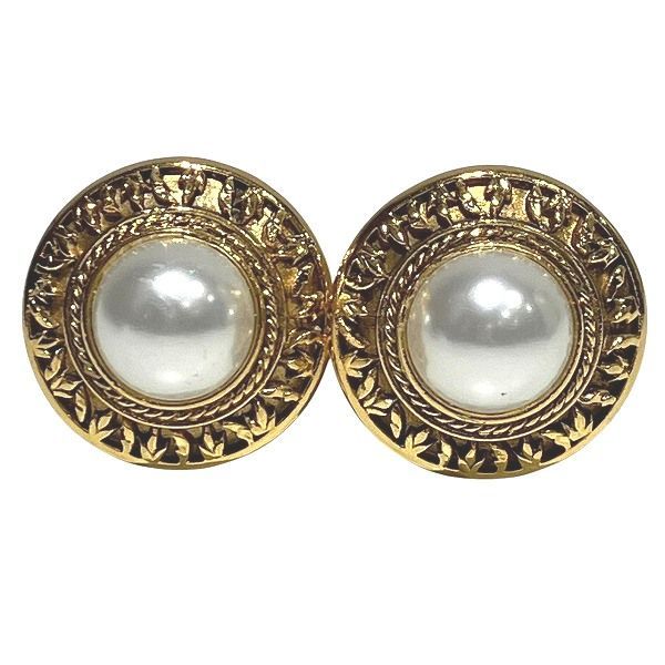 Chanel 2560 Faux Pearl Branded Accessories Earrings Ladies
