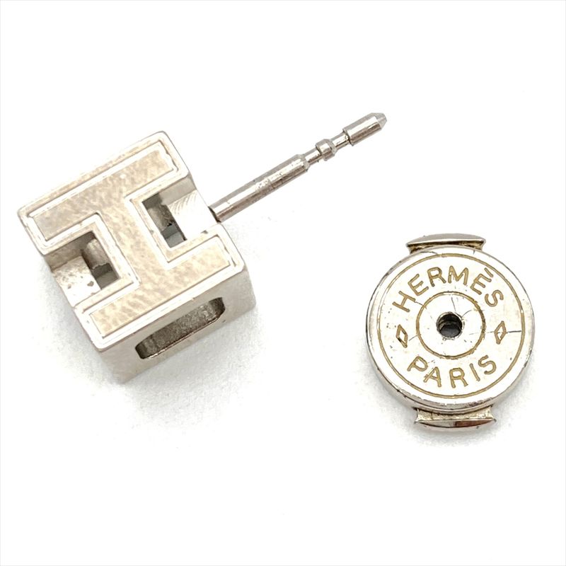 Hermes Caje Doache H Cube Earrings Metal Silver And White Unisex