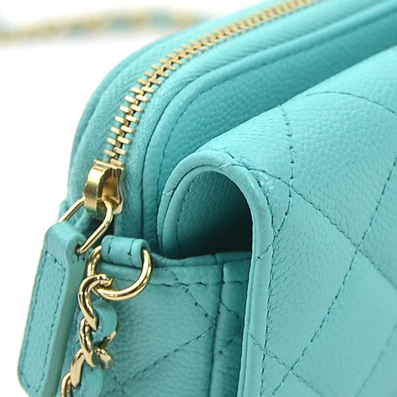 Chanel Chain Wallet Crossbody Shoulder Bag Matelasse