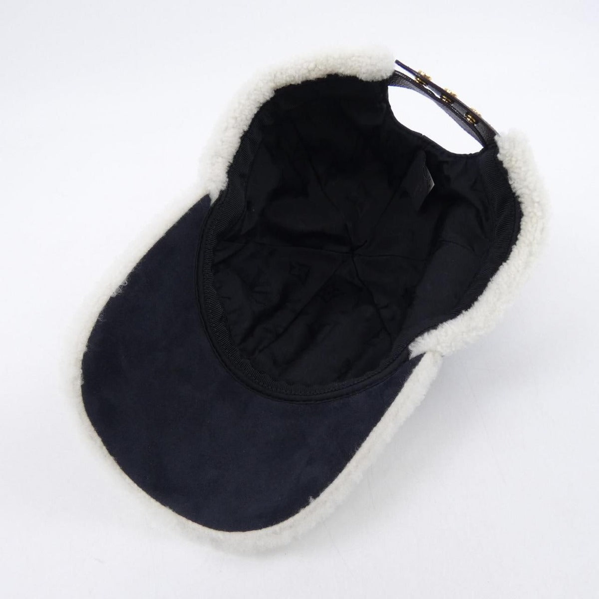 Louis Vuitton Shearling Visor Cap Black White — view 5
