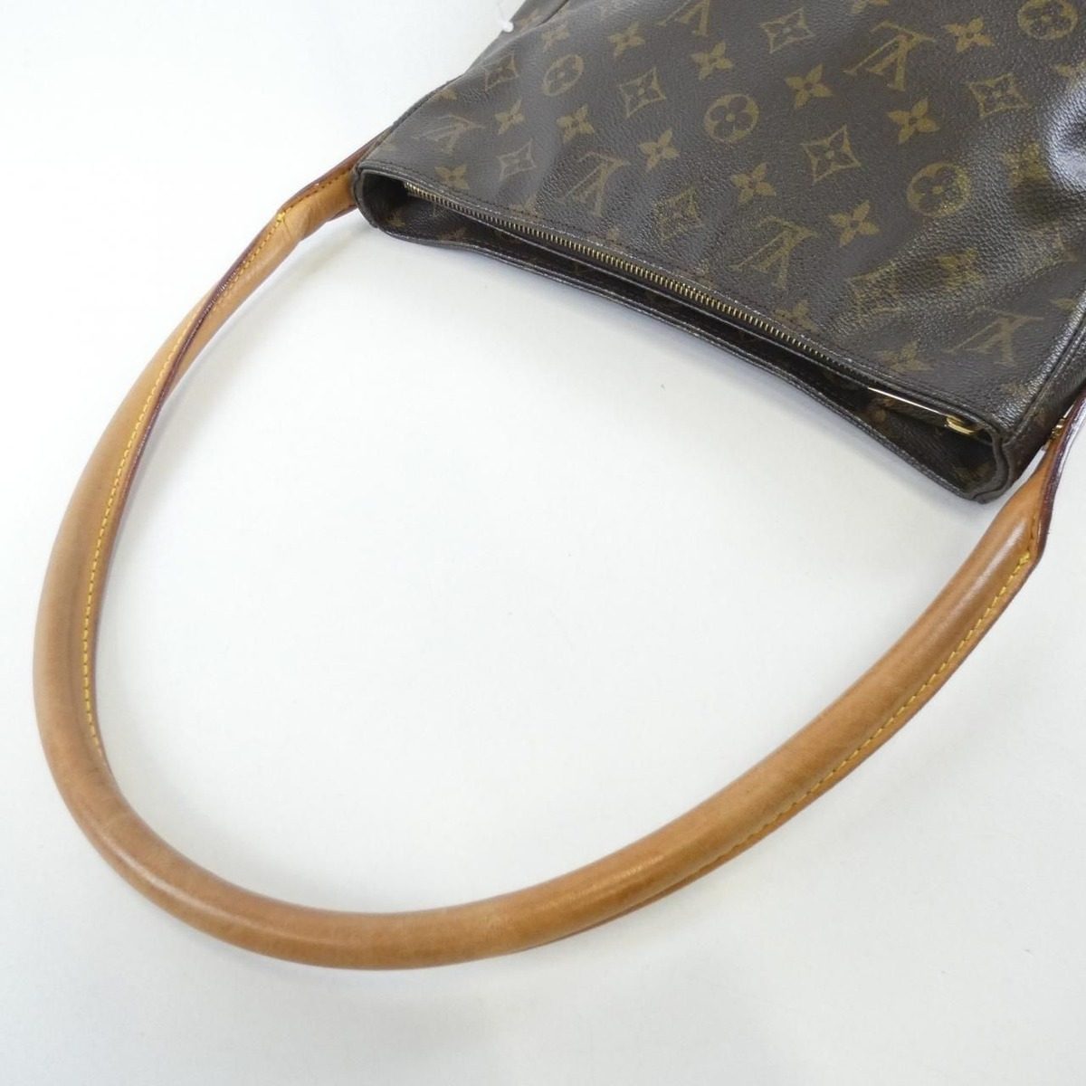 Louis Vuitton Monogram Looping GM Shoulder Bag — view 4