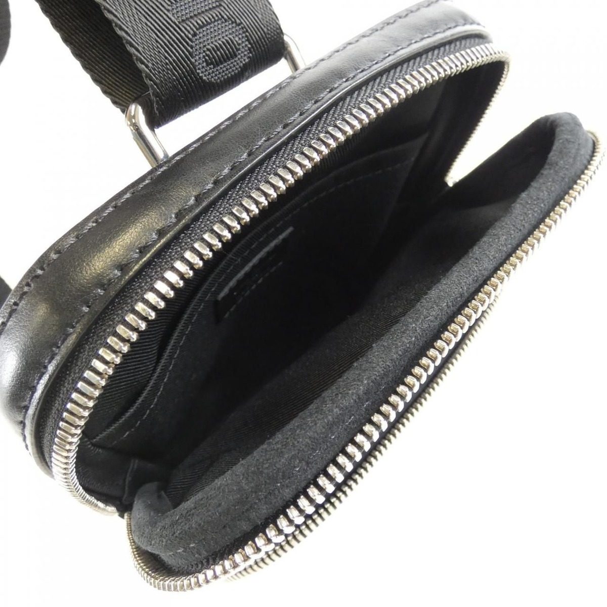Louis Vuitton Damier Graphite Amazon Sling Bag — view 8