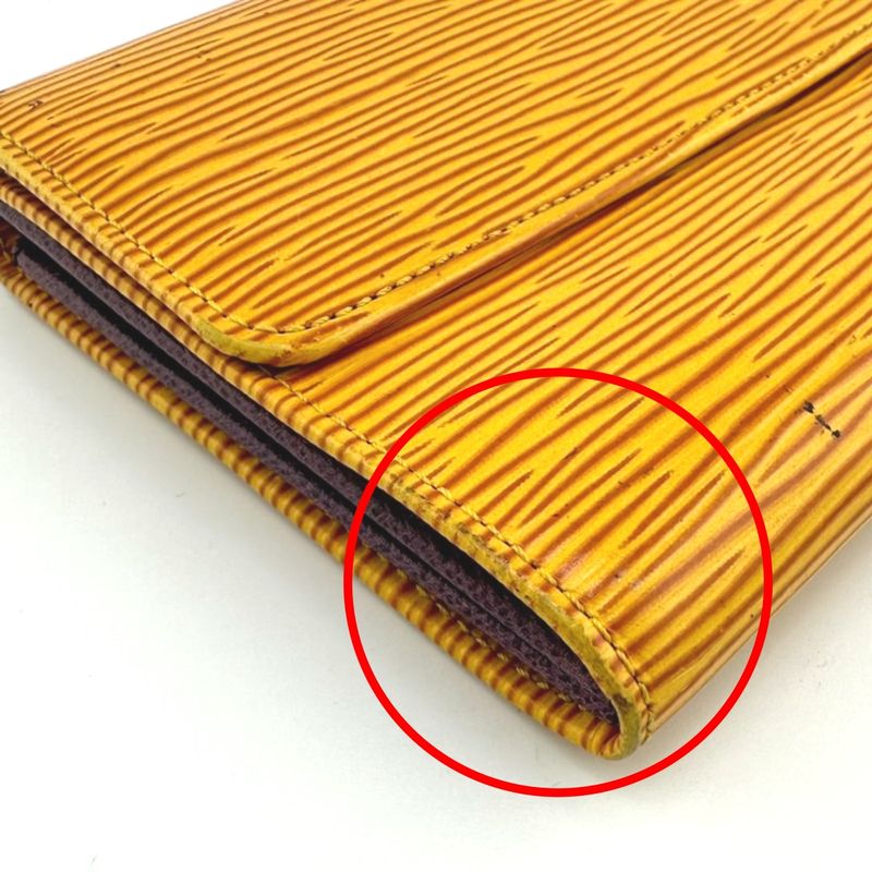 Louis Vuitton M63579 Epi Trifold Long Wallet Portmonnais Cles Di Long Wallet