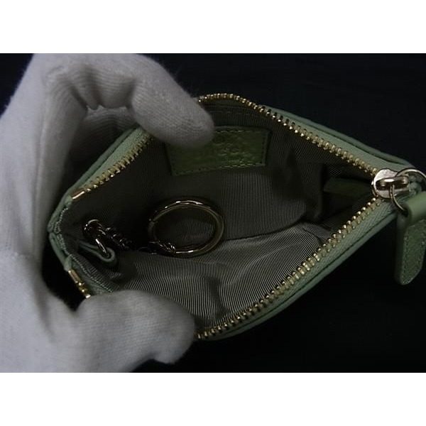Gucci GG Emblem Leather with Key Ring Coin Purse Light Green — view 3