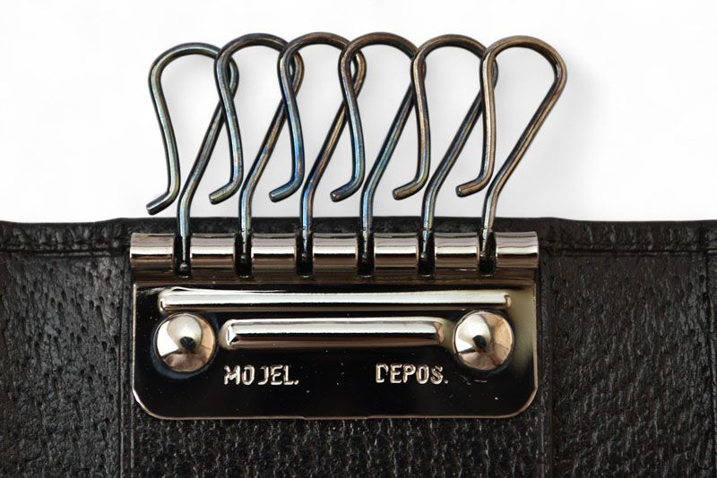 Gucci Outlet Key Case Key Holder Gucci 6-stacks Pigskin Sherry Line Black 033