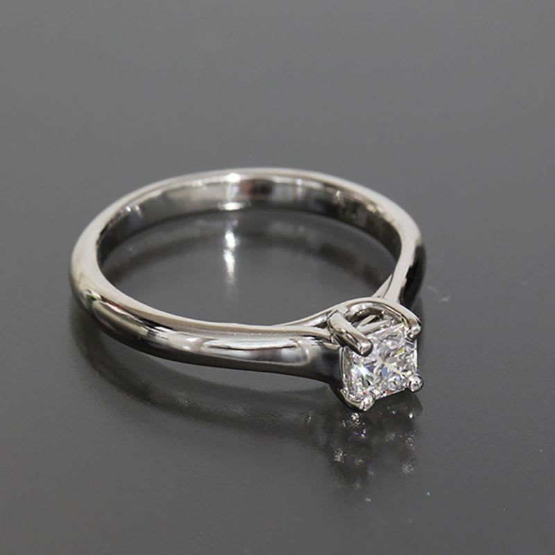 Tiffany & Co Lucida Diamond 0.26 CT Ring Pt950 Appraisal Box No 6 E0959