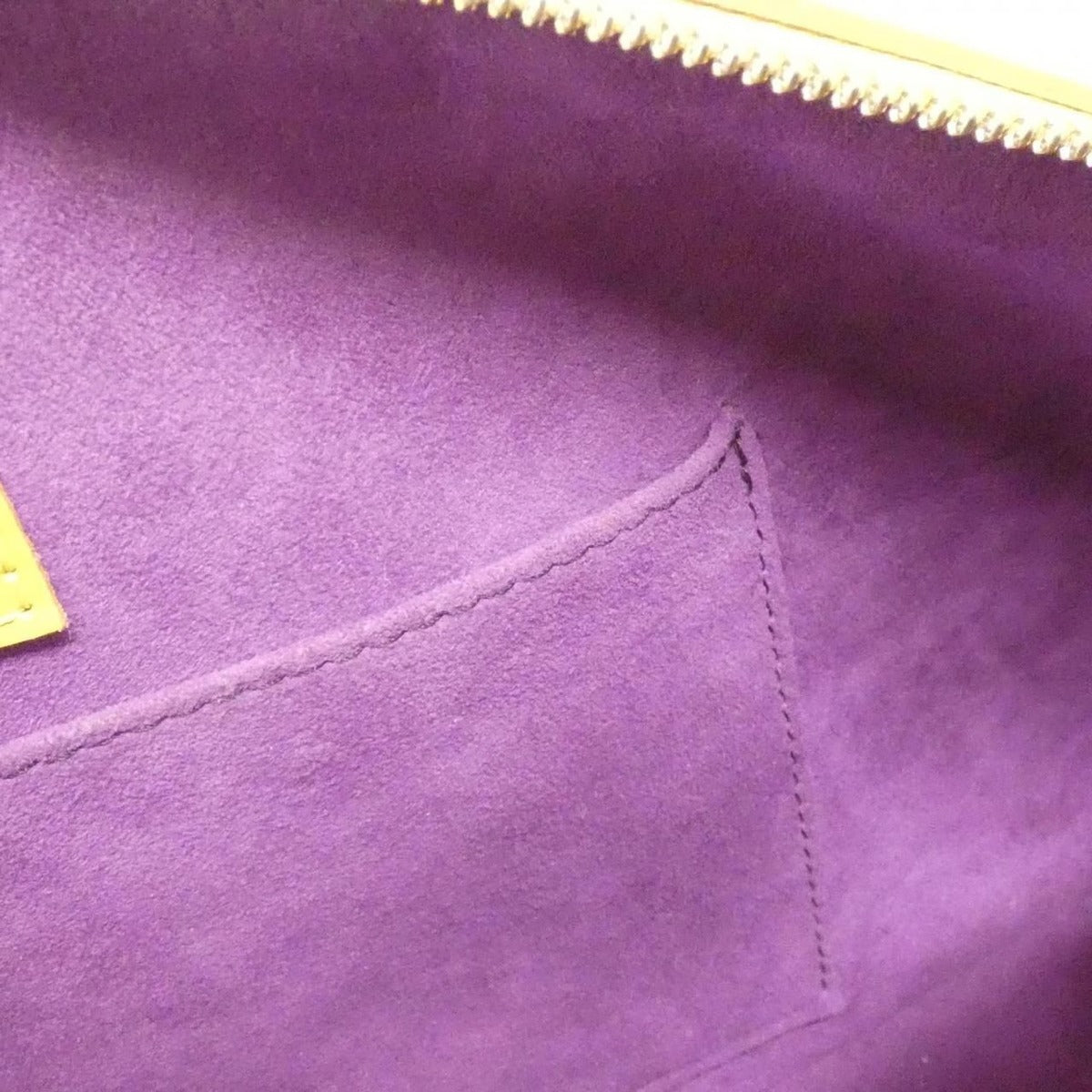 Louis Vuitton Epi Jasmine Bag — view 10