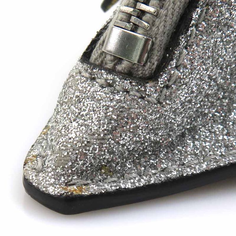 Gucci Handbag 604392