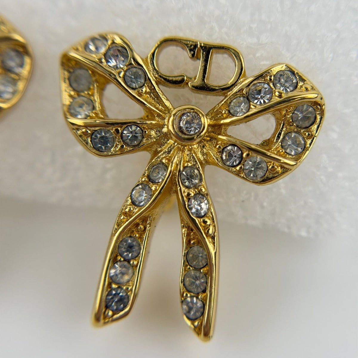 Dior Earrings Gold CD Logo Ribbon Vintage — view 5