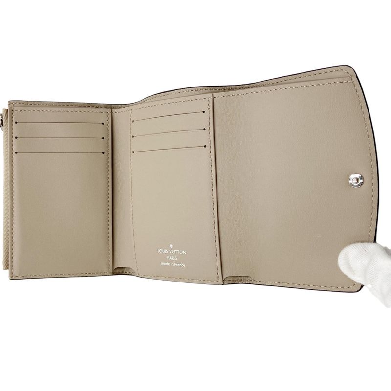 Louis Vuitton M82680 Mahina Trifold Wallet Portefeuille - Victorine Trifold
