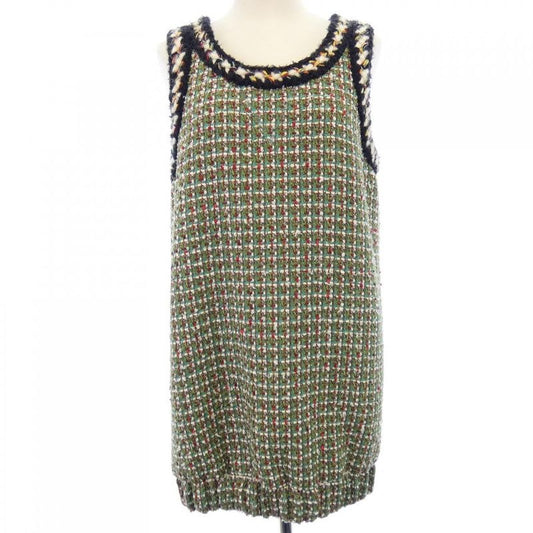 Chanel Size 36 Green Dress