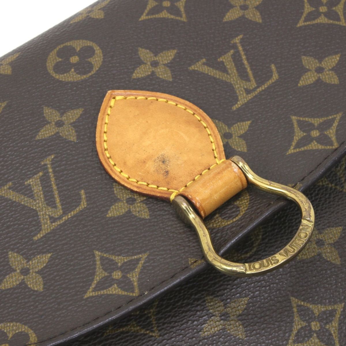 Louis Vuitton Shoulder Bag Monogram Saint-Cloud Cracks in the Folds Inside