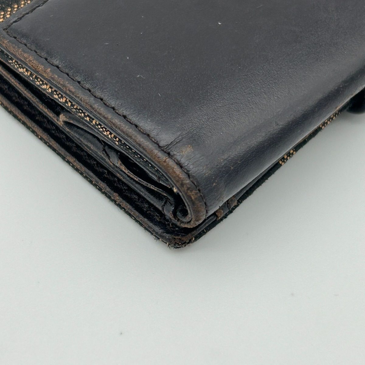Fendi Fold Wallet Bifold Motif — view 10