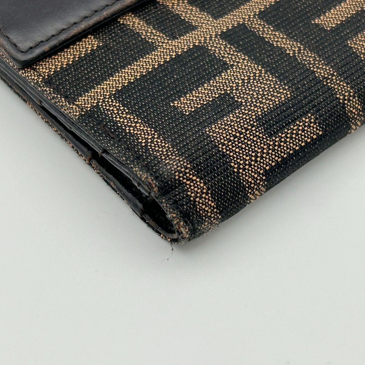 Fendi Fold Wallet Bifold Motif — view 12