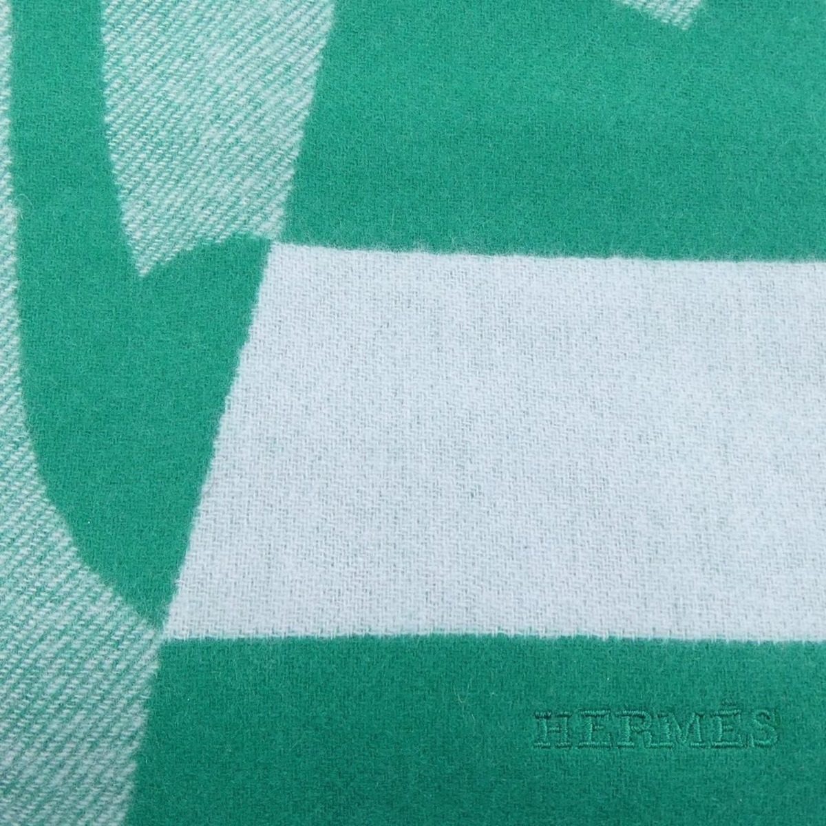 Hermes Scarf Green — view 4