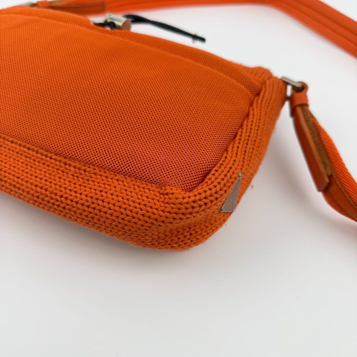 Prada Shoulder Bag Orange Knit Vintage — view 11