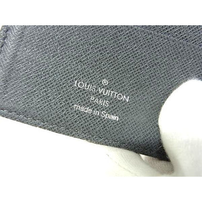 Louis Vuitton Passport Case Couverture Glacier Taiga — view 5