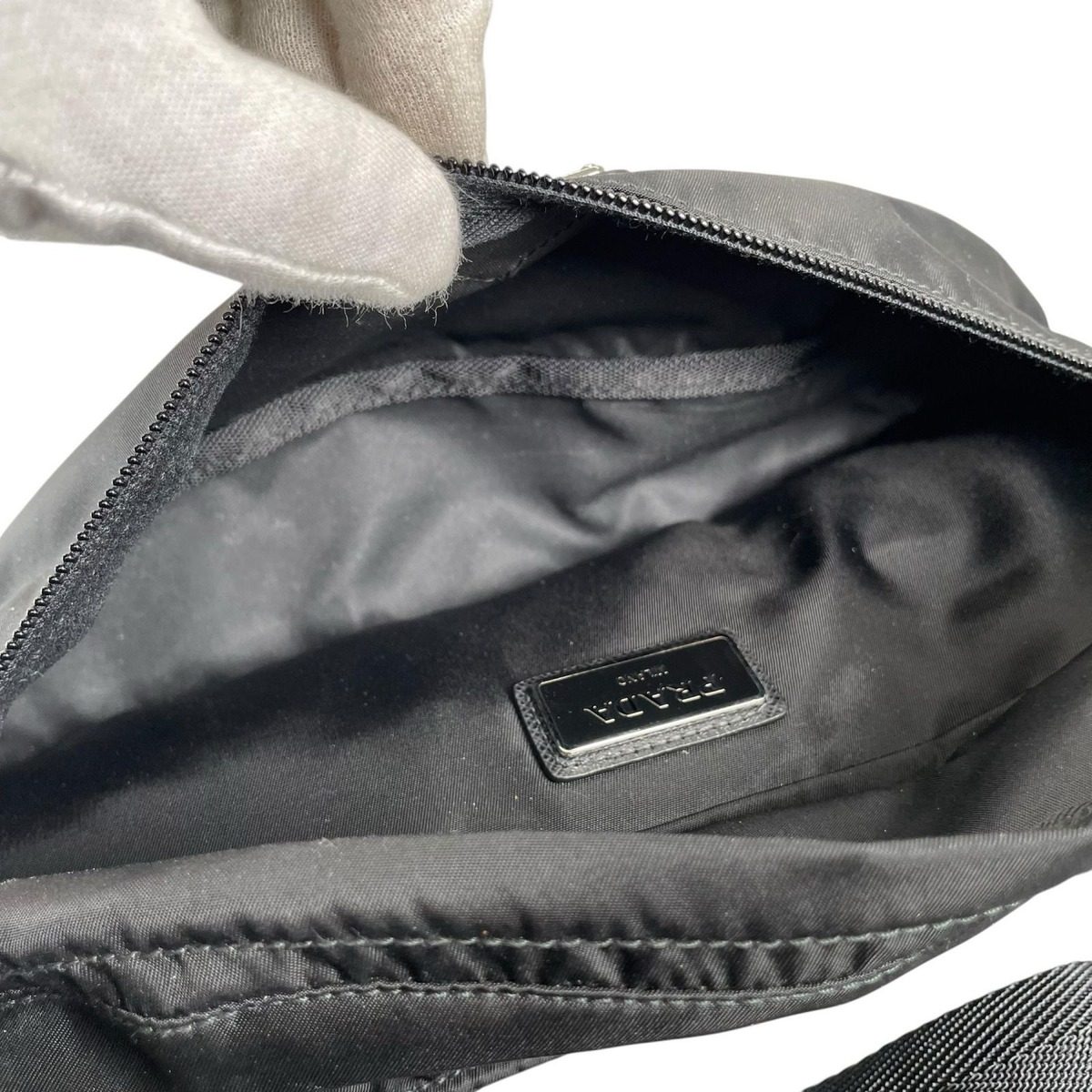 Prada Shoulder Bag Sapphia Leather Bag Black Triangle Logo — view 12