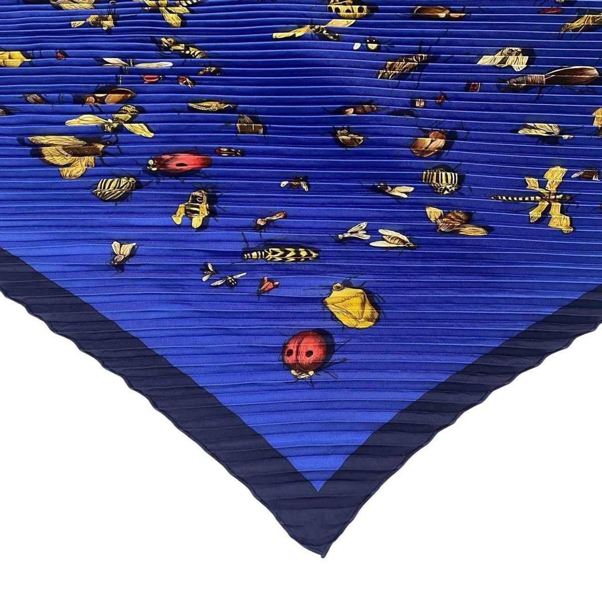 Hermes Pleated Scarf Silk Insect Pattern Navy — view 5