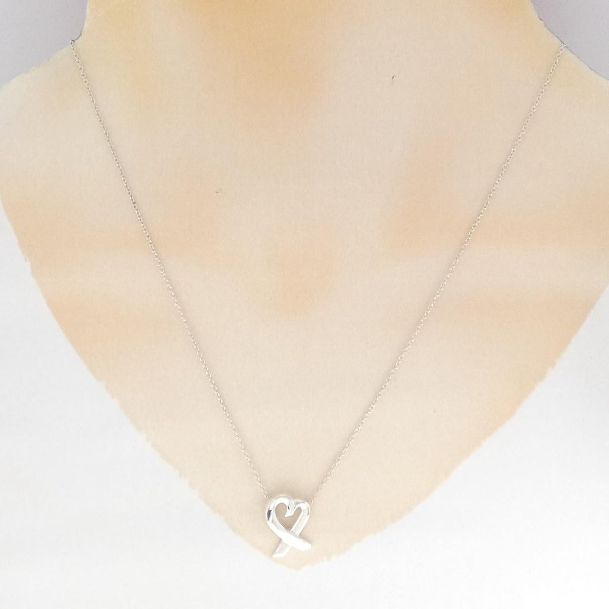 Tiffany & Co Loving Heart Small Necklace — view 6