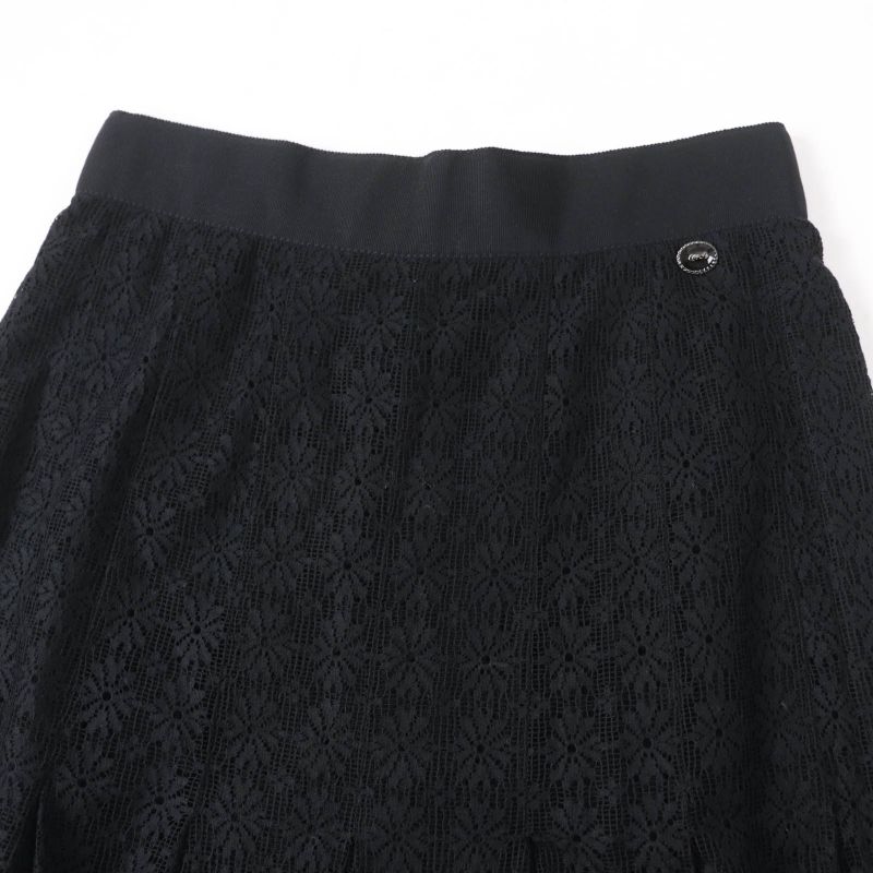 CHANEL P51456v38481 Chain Button Flower Lace Pleated Skirt Black 38 Made In