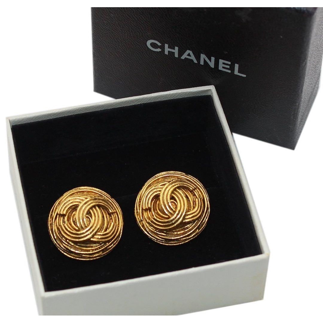 Chanel Coco Mark Round Earrings — view 2