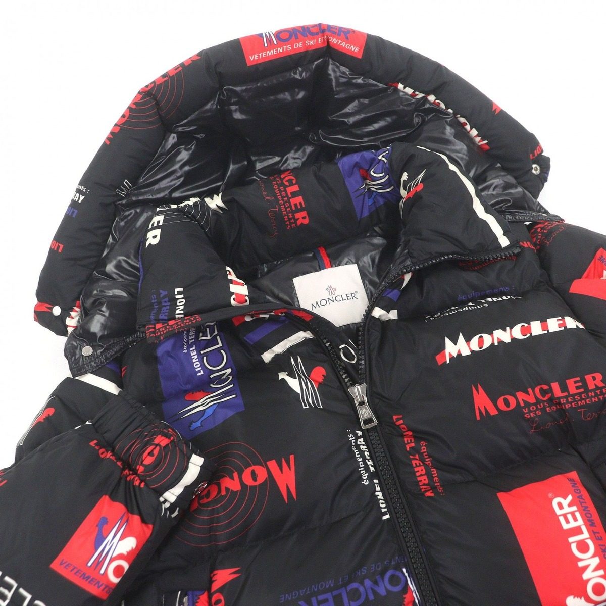 Bvlgari Moncler Wilson Giubbotto Logo All Over Pattern Patch Hooded Down Jacket — view 2