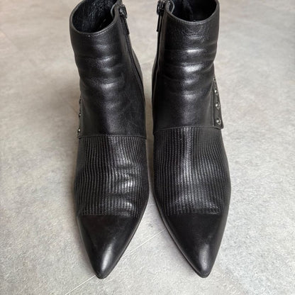 Chanel Pointed Toe Coco Mark Button Leather Zip Boots 37 1 2c 24.5cm (9.65in)