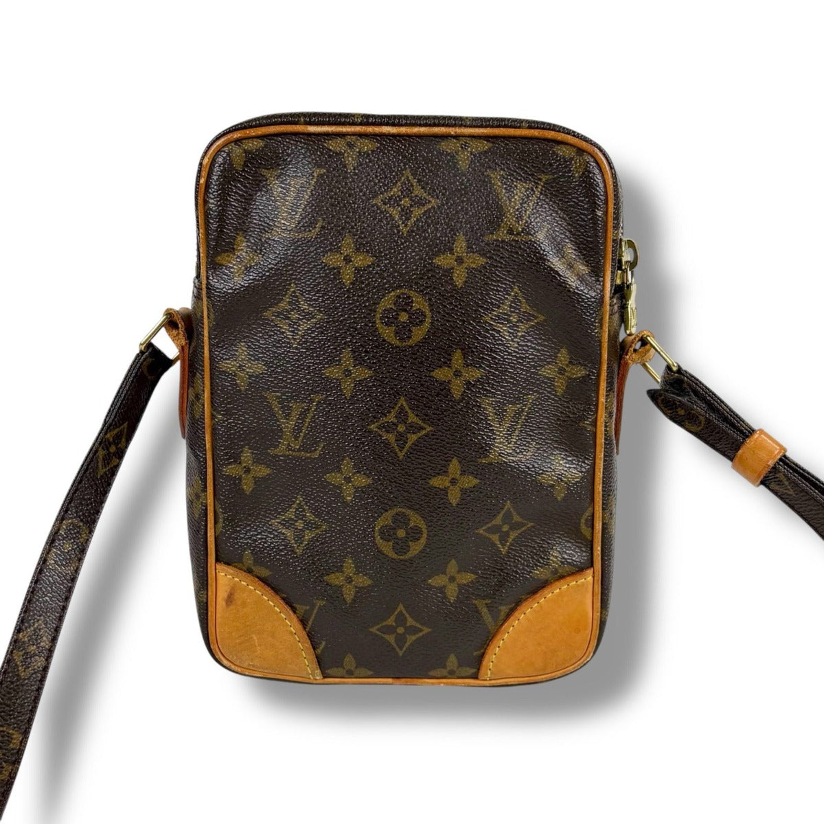 Louis Vuitton Danube Shoulder Bag Monogram Leather Brown — view 3