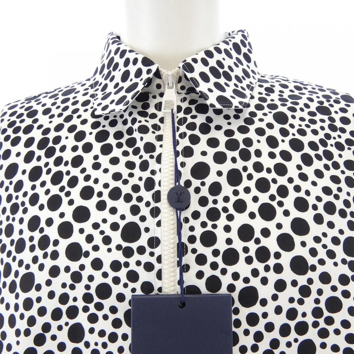Louis Vuitton LV Yk Infinity Dot Printed Zipped Shirt Yayoi Kusama Jacket — view 5