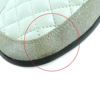 Chanel Quilted Lace-Up Leather Sneakers White 38 — view 14