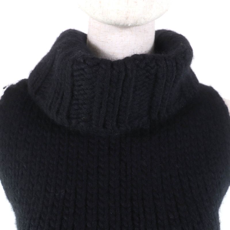 Gucci 104561 V-neck Cardigan + Sleeveless Knit 2-piece Set Thick Knit Ensemble