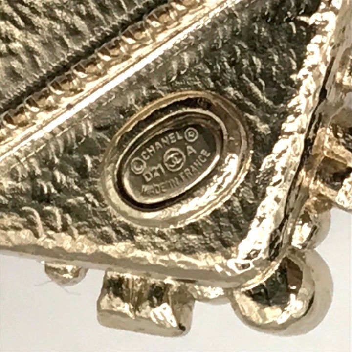 Chanel CC Logo Stone Cross Diamond Hair Clip Barrette Pink