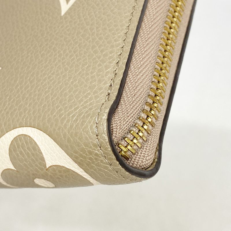 Louis Vuitton Long Wallet Monogram/empreinte Zippy Wallet M69794 Tortolaire