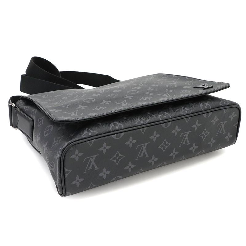 Louis Vuitton Monogram Eclipse District MM NM Shoulder Bag Black M44001 90295932