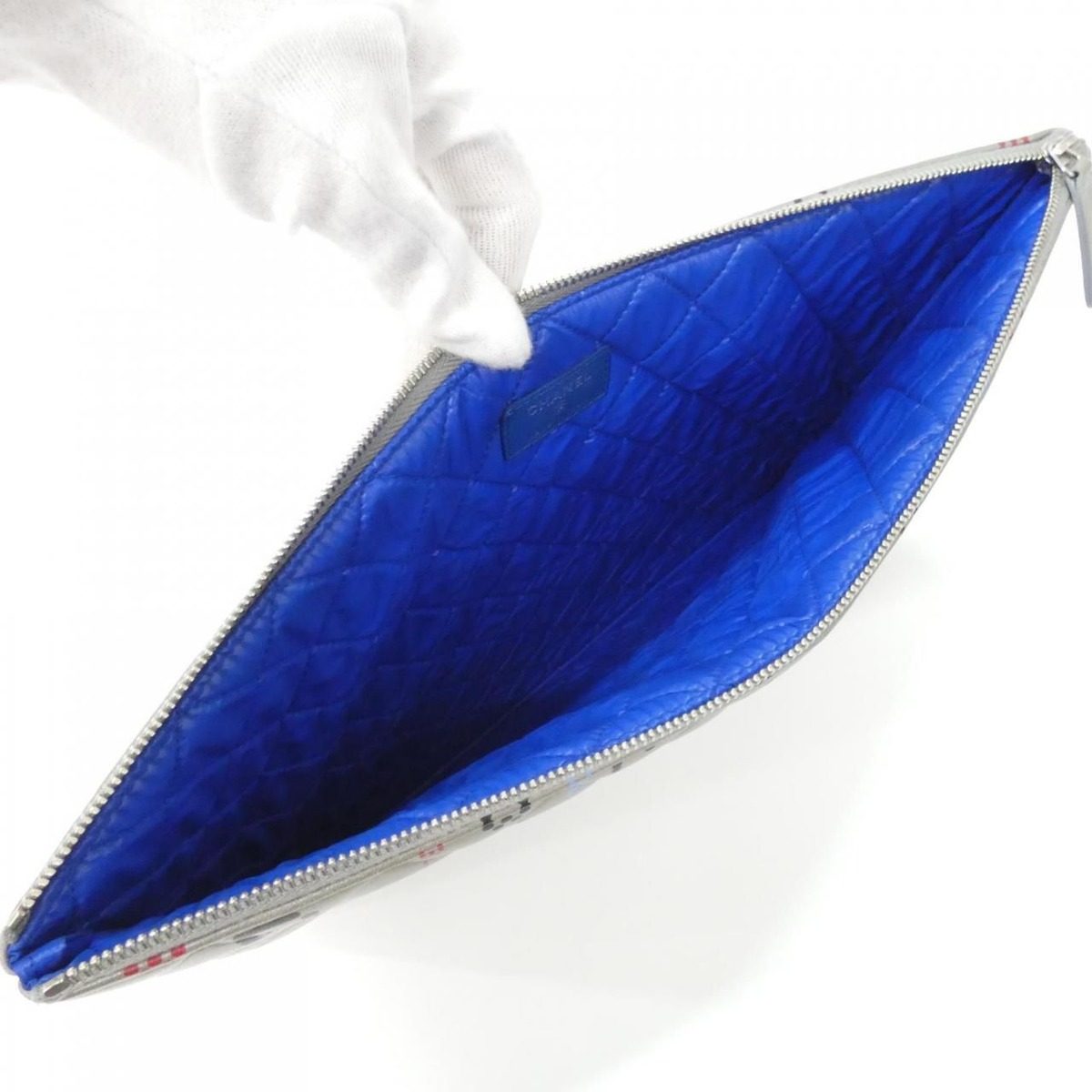 Chanel Pouch Blue — view 7